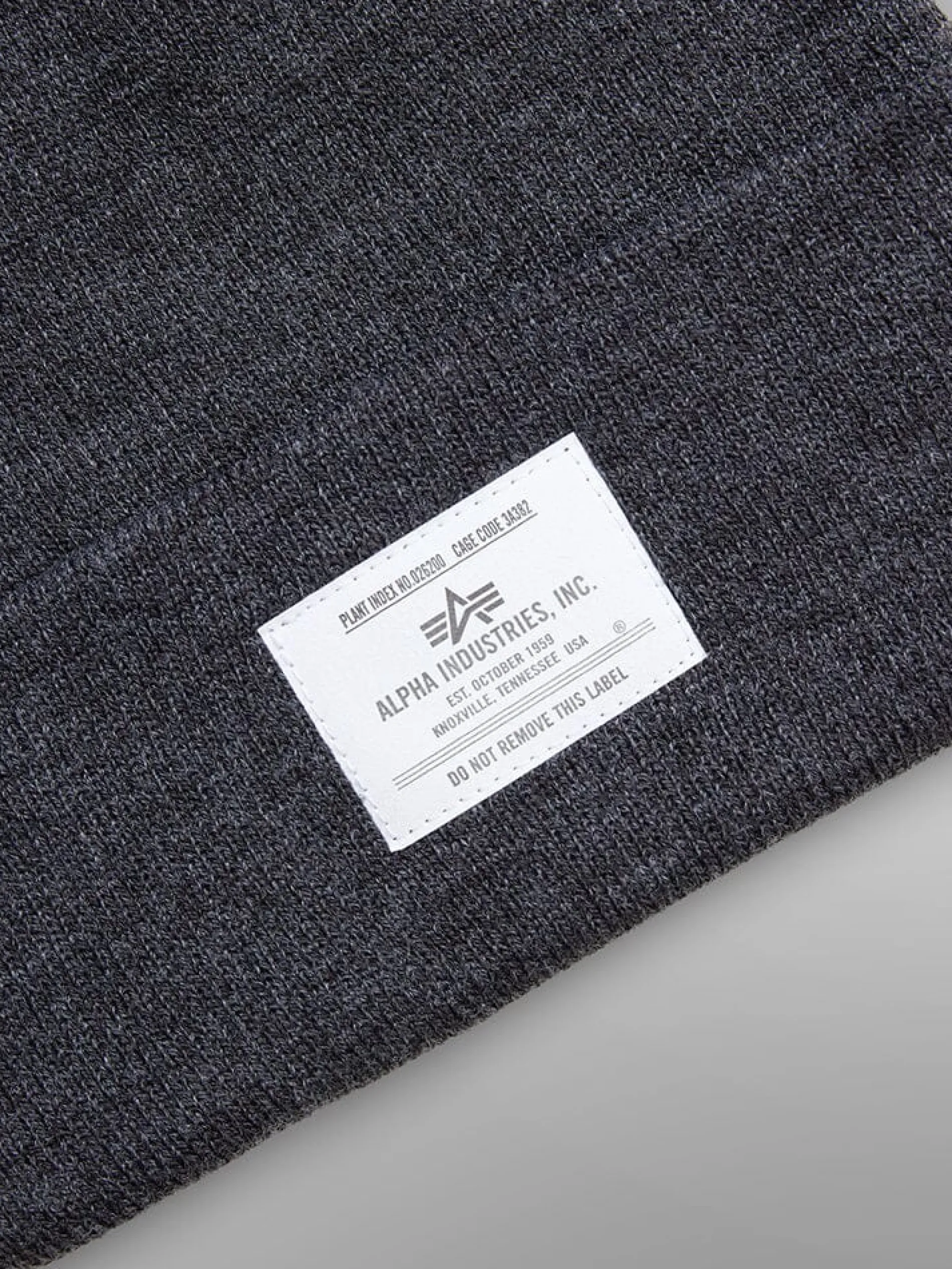 ESSENTIAL BEANIE