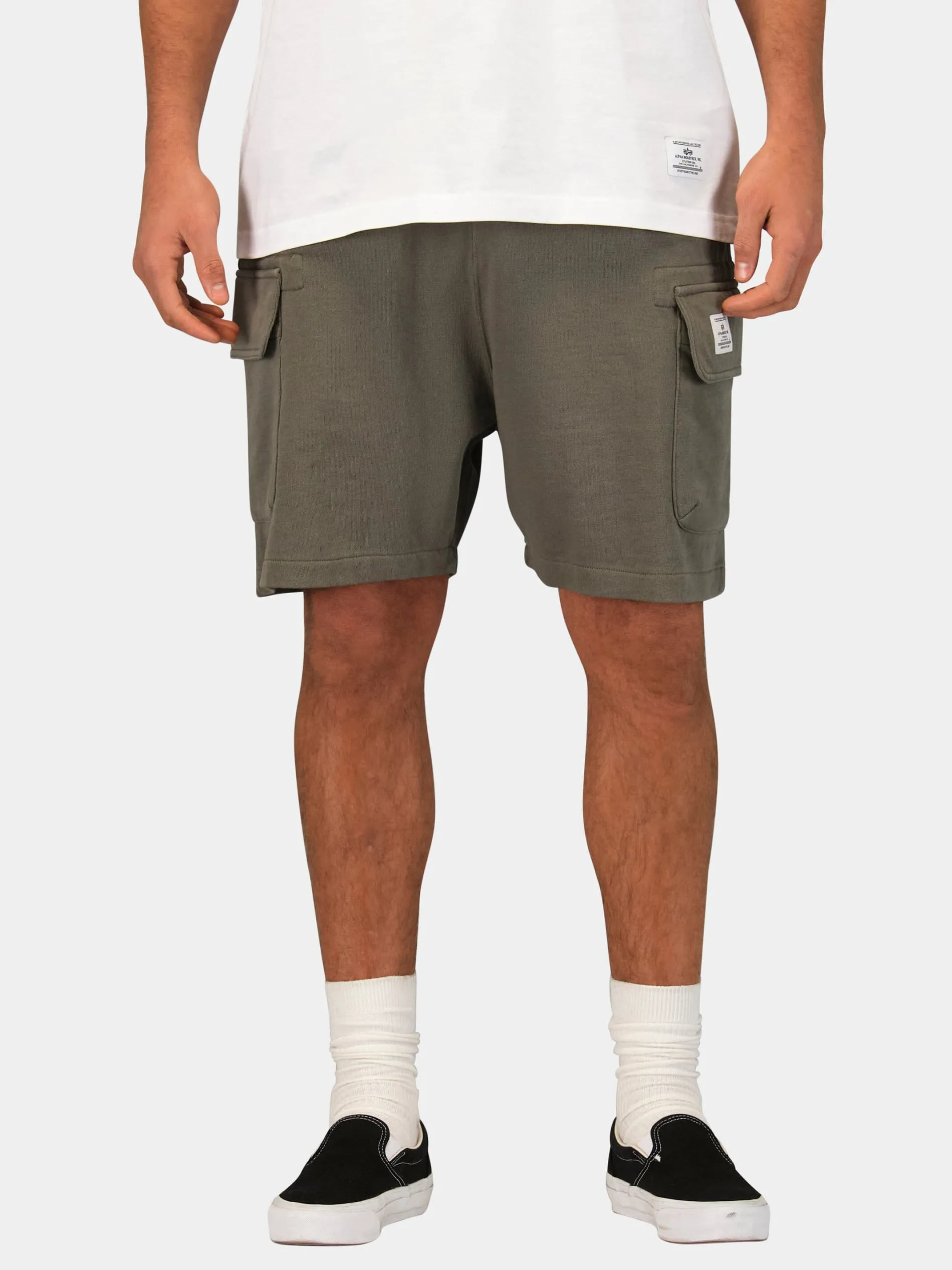 ESSENTIAL CARGO FRENCH TERRY SHORT