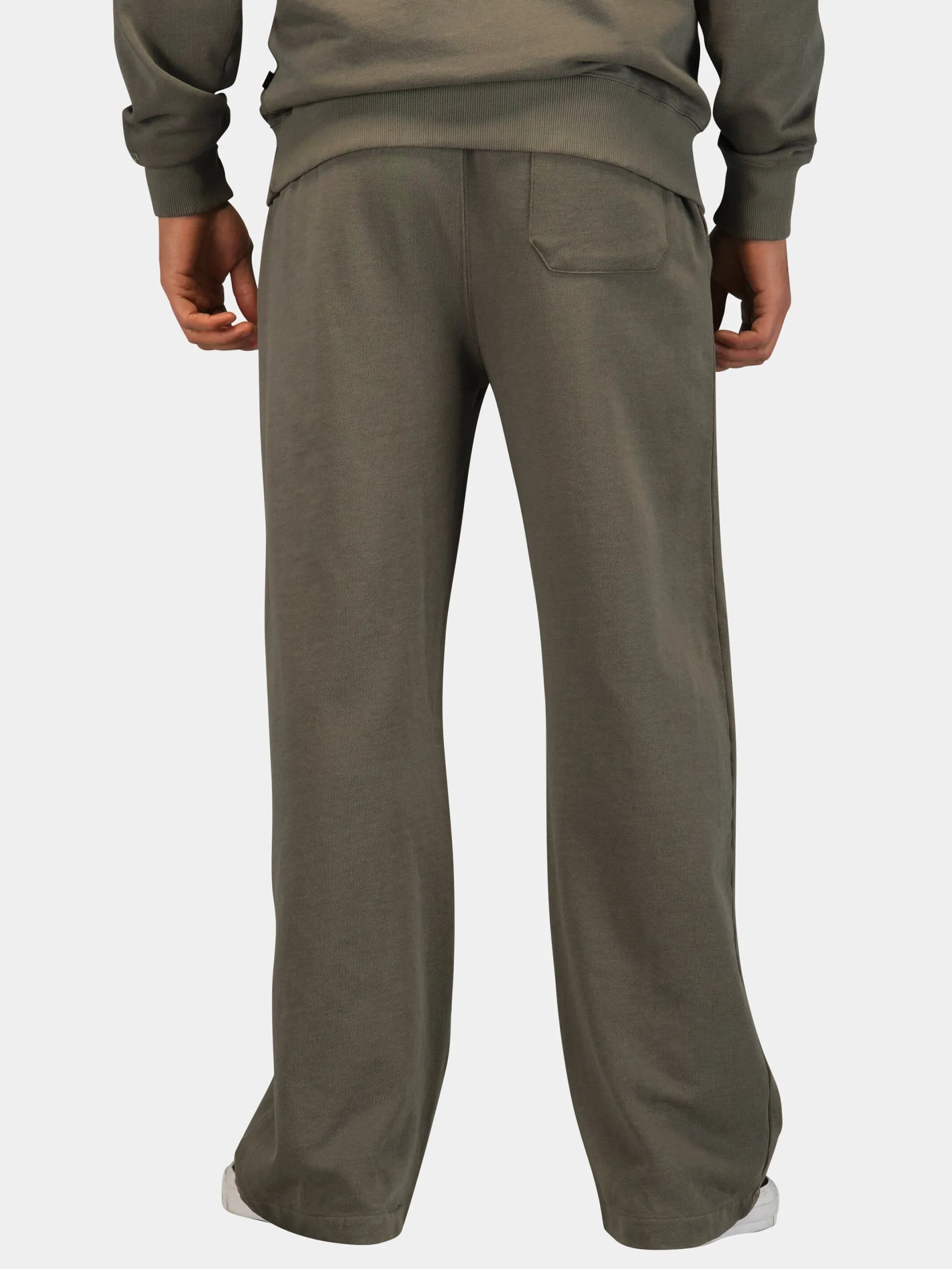 ESSENTIAL FRENCH TERRY SWEATPANT
