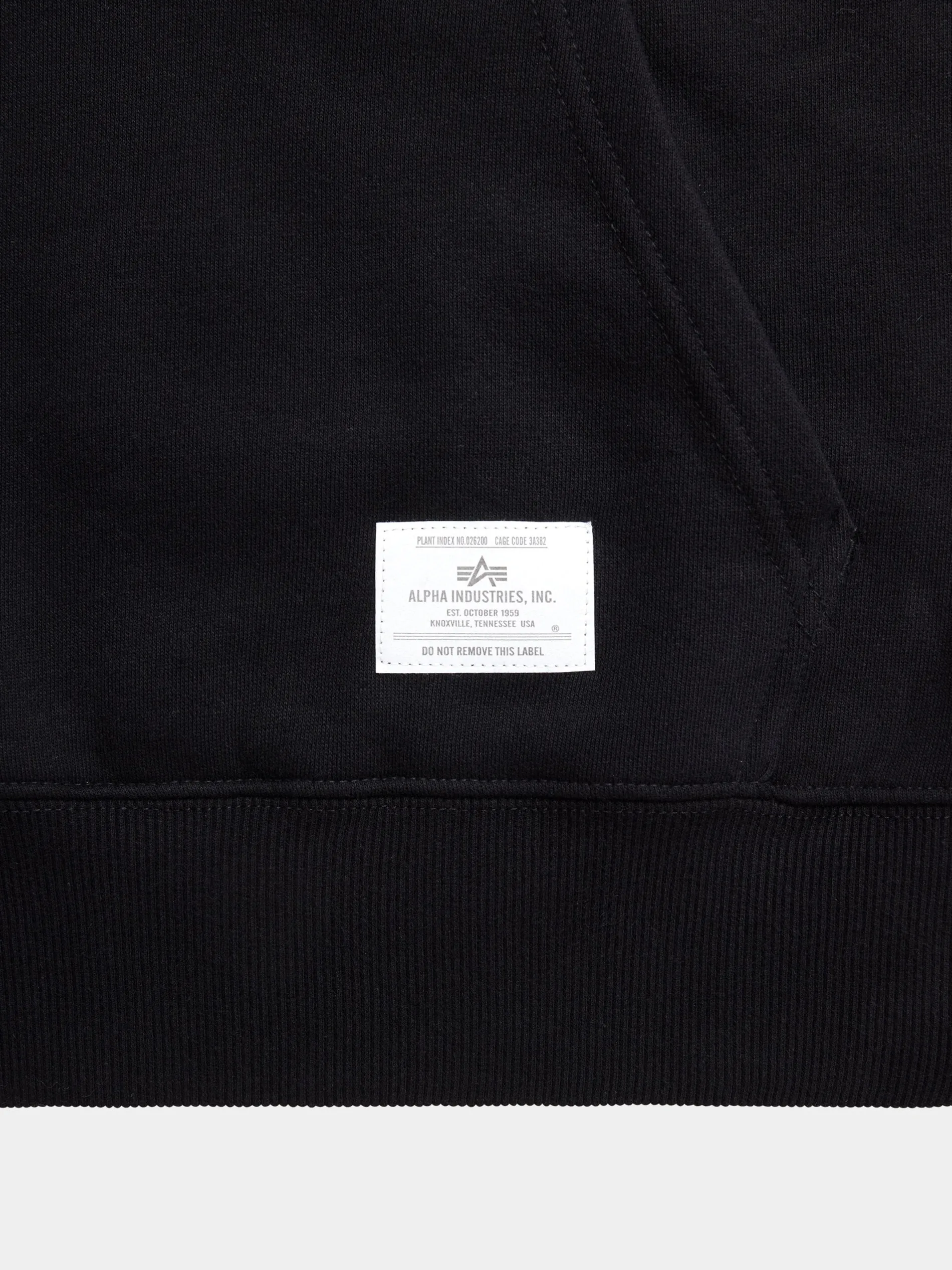 ESSENTIAL HOODIE