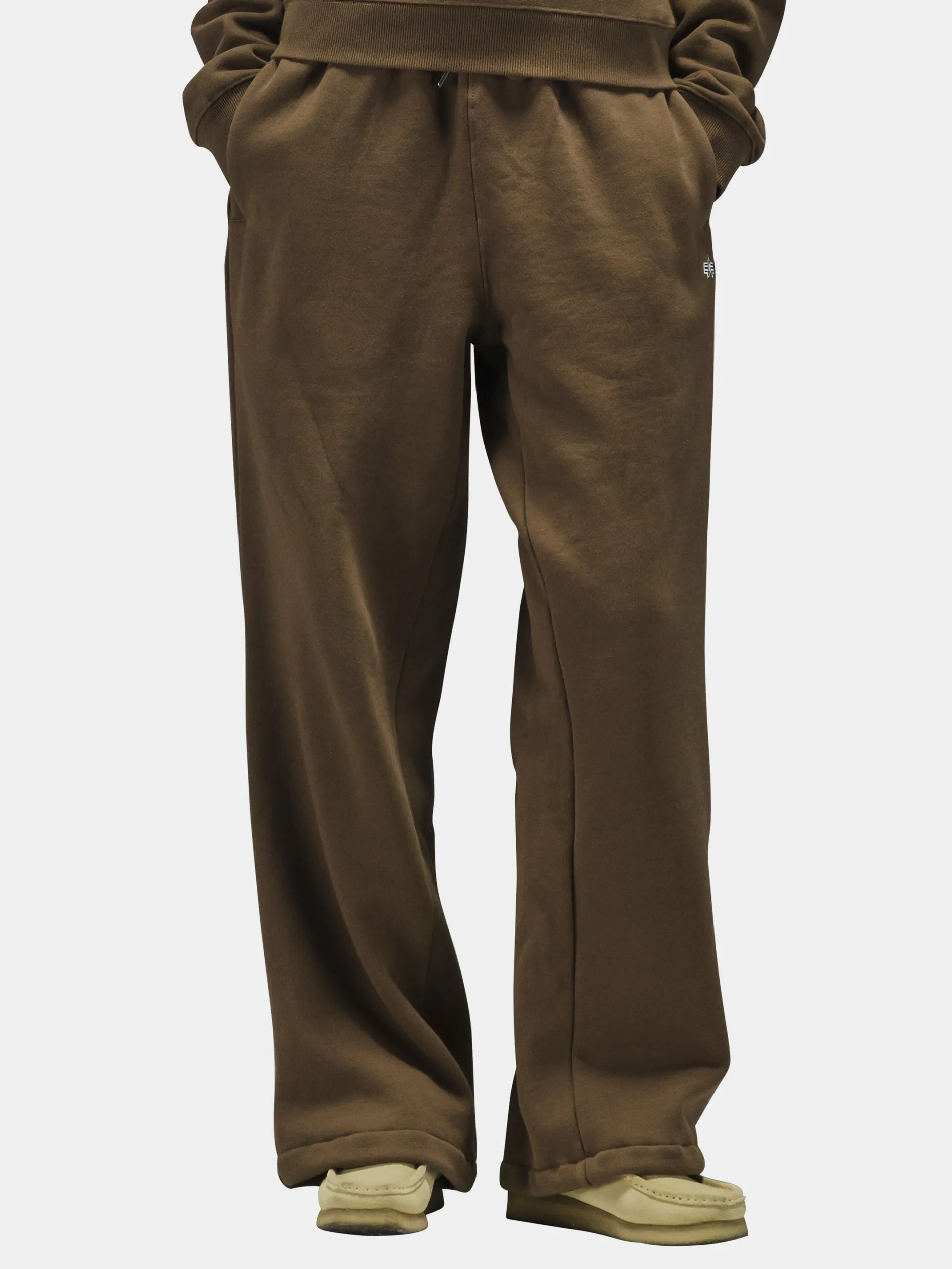 ESSENTIAL SWEATPANTS (SEASONAL)