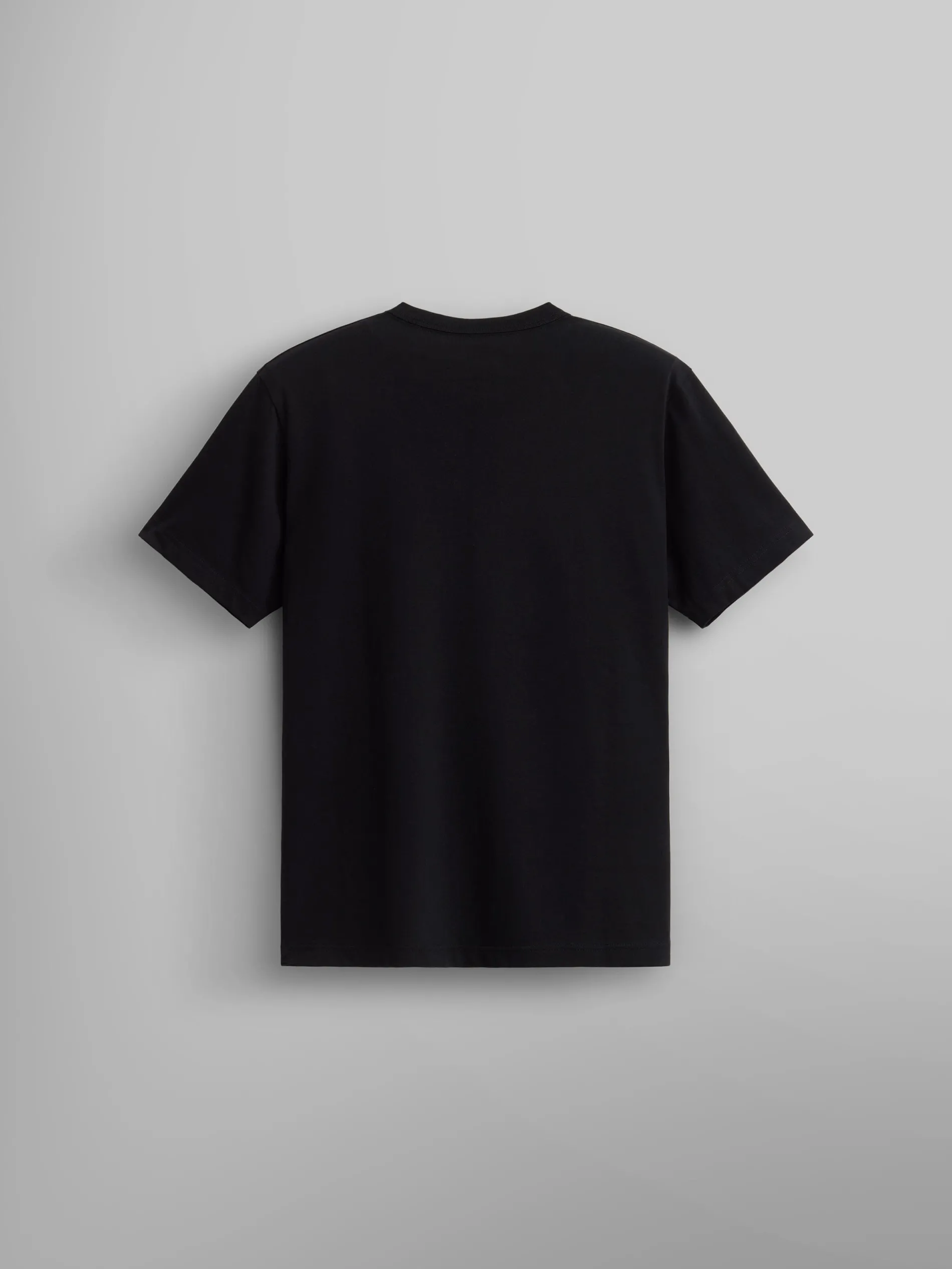 ESSENTIAL TEE