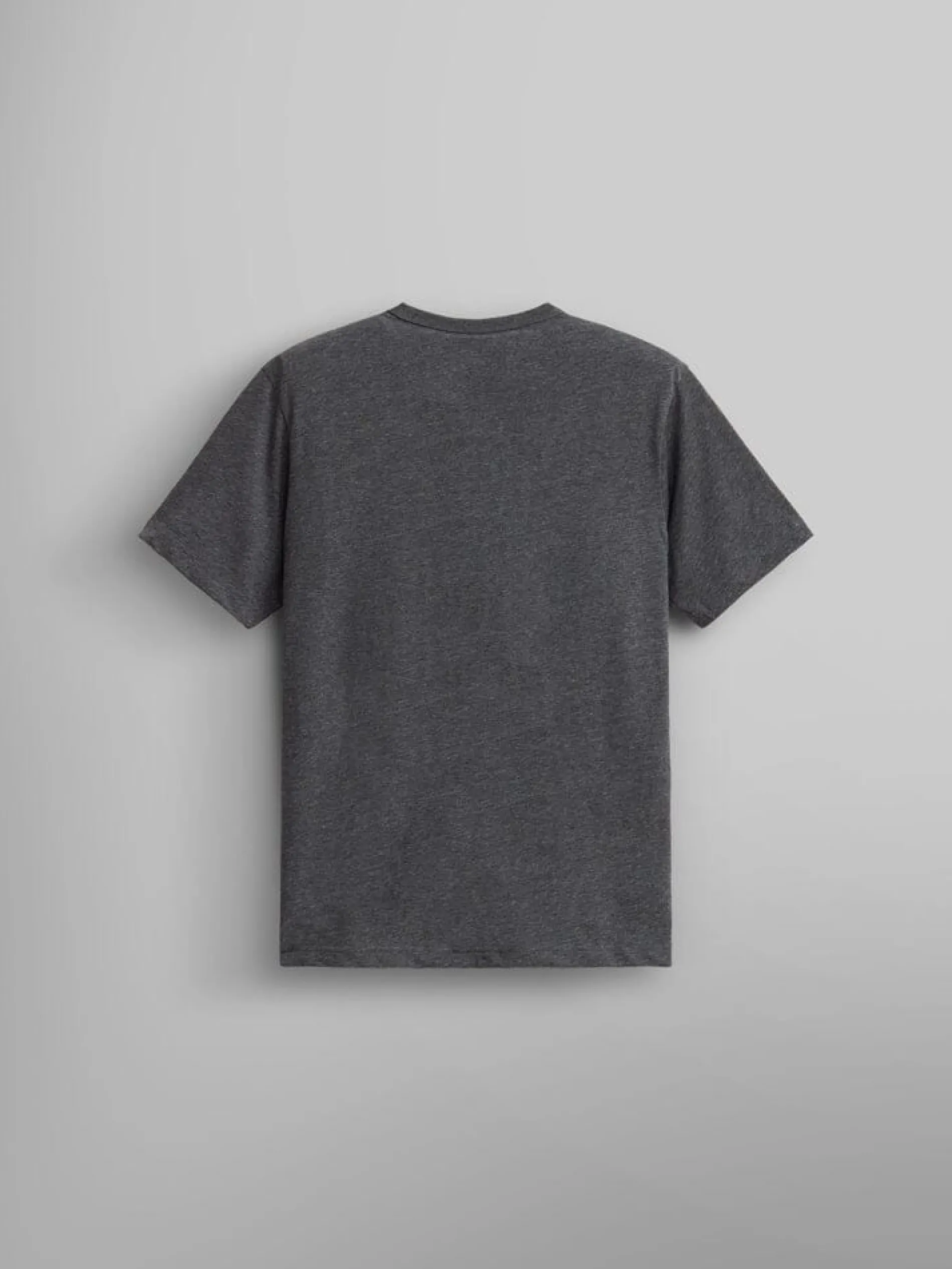 ESSENTIAL TEE