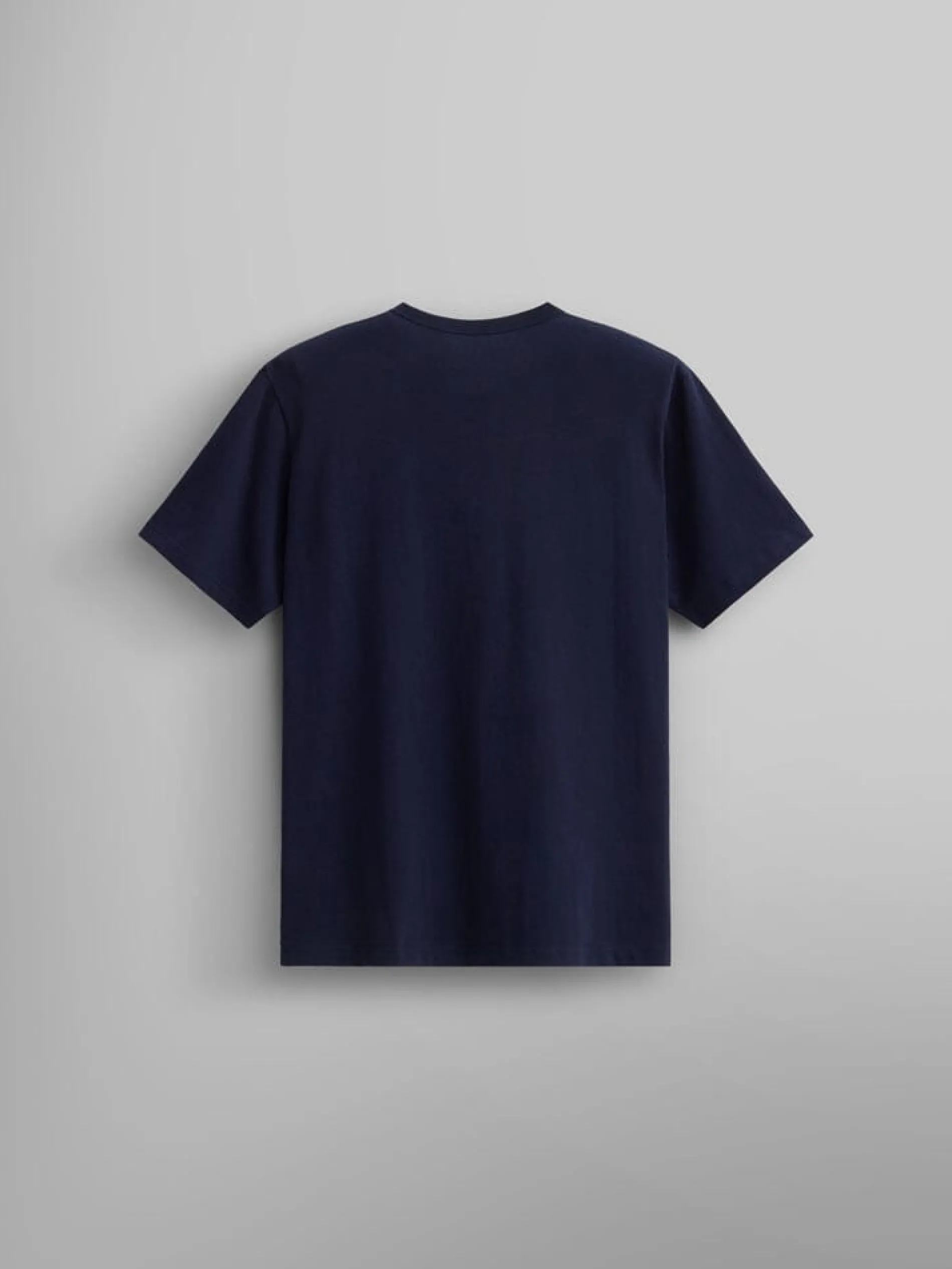 ESSENTIAL TEE
