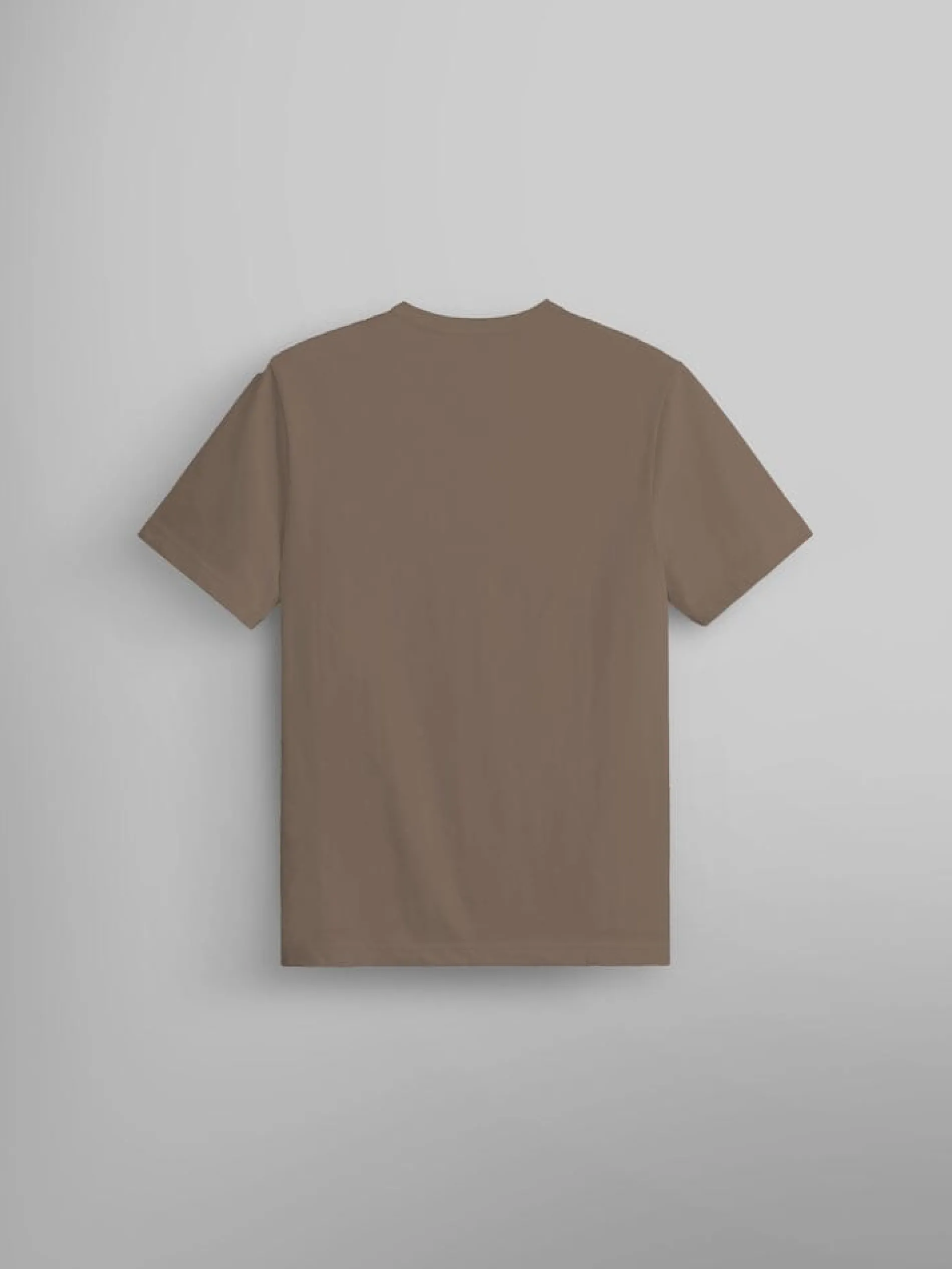 ESSENTIAL TEE