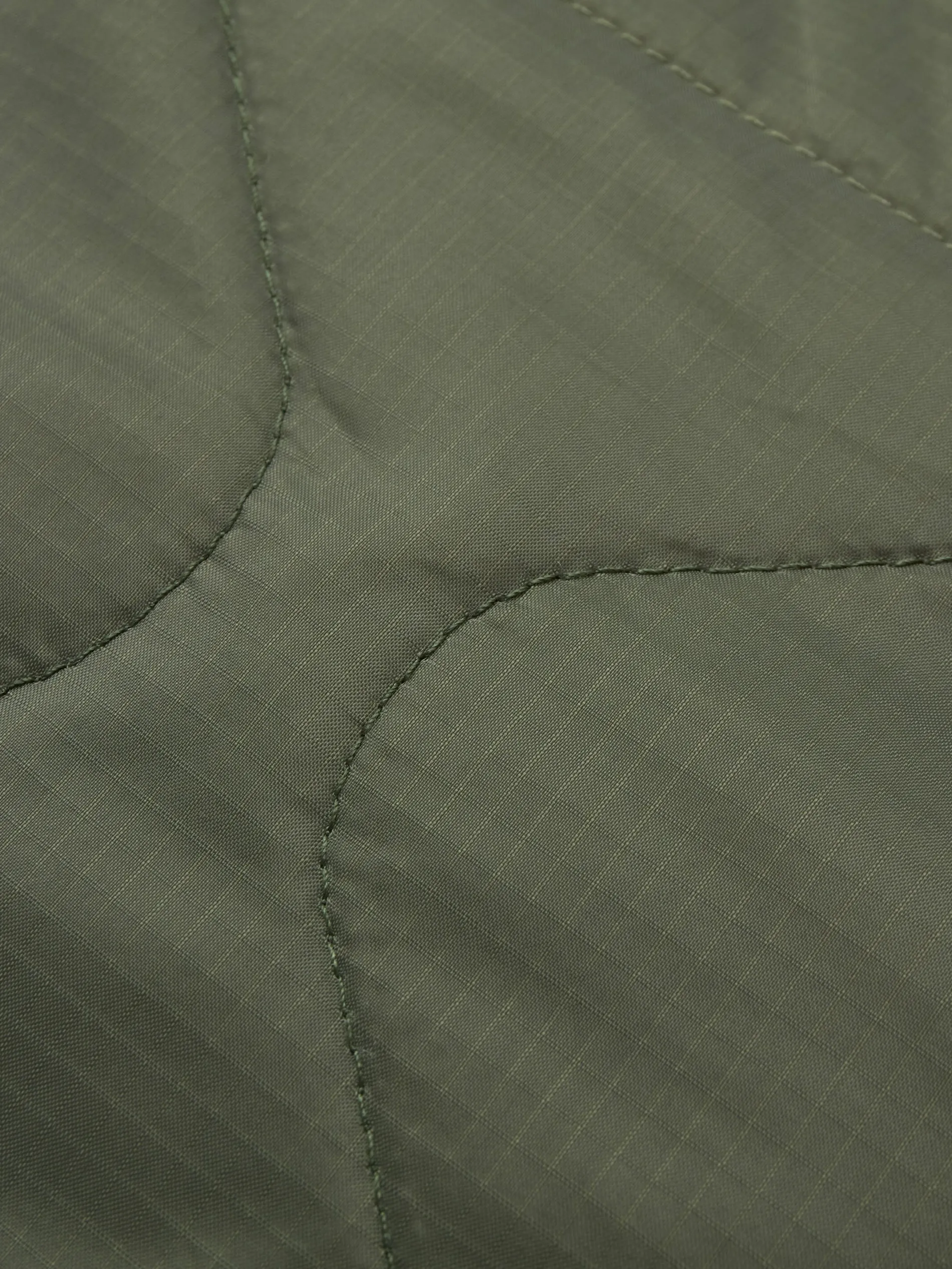 L-2B RELAXED QUILTED FLIGHT JACKET