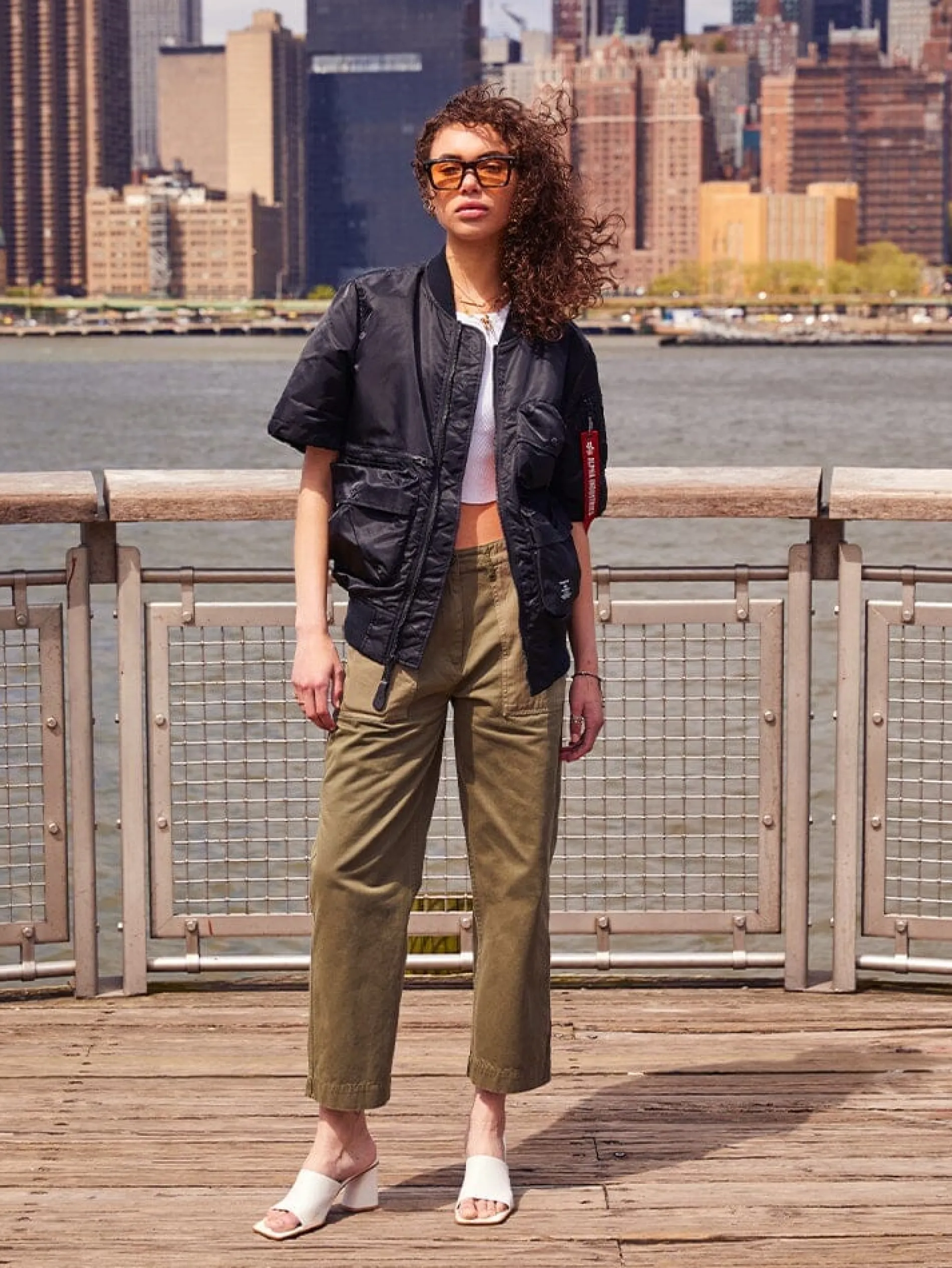 L-2B SHORT SLEEVE BOMBER JACKET