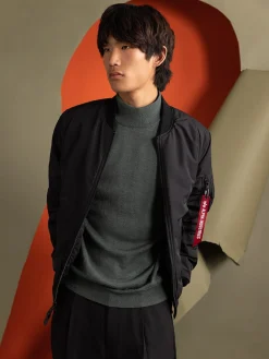 REVERSIBLE ONION QUILTED MA-1 BOMBER JACKET