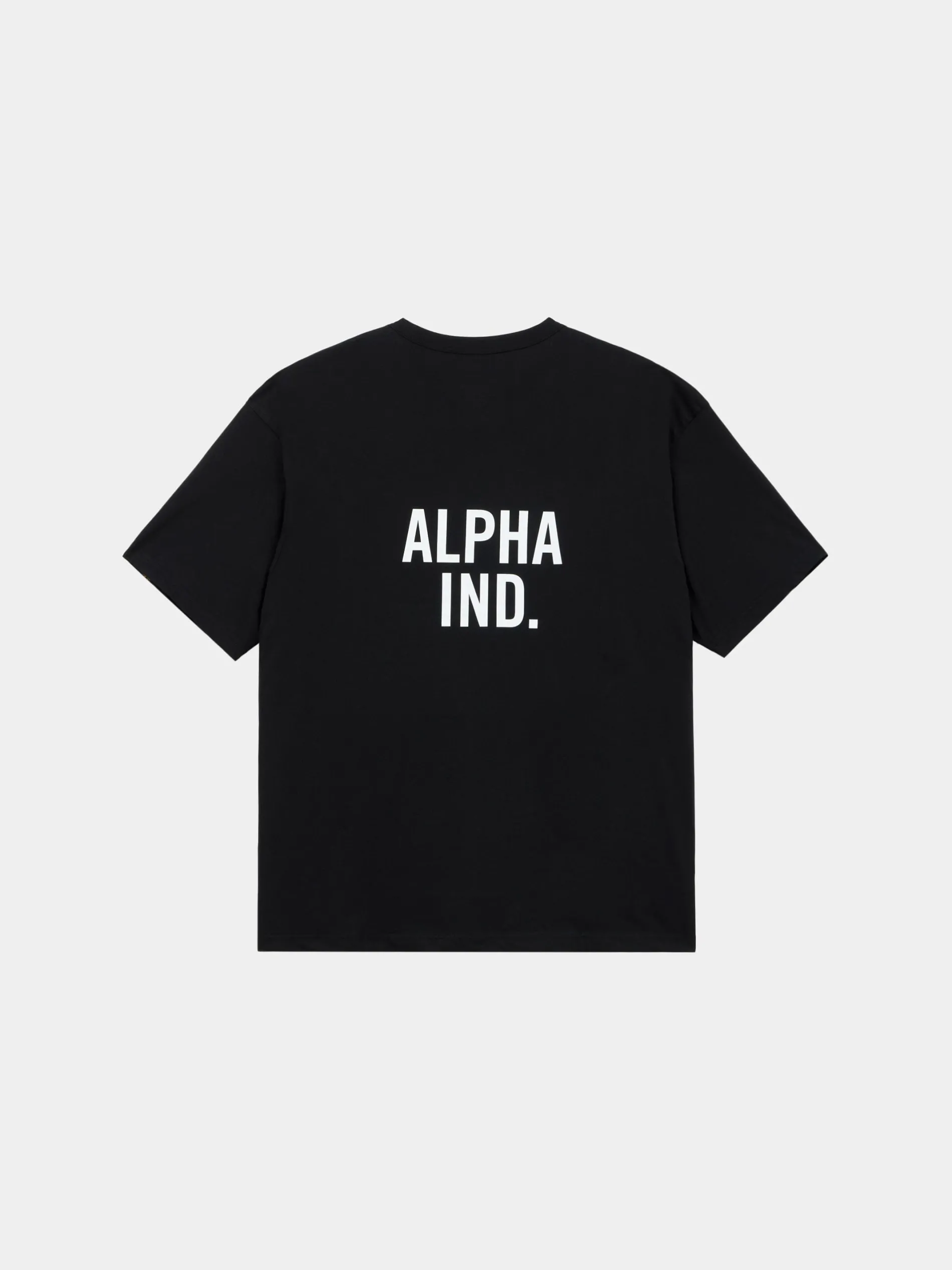 UNFRM SHORT-SLEEVED POCKET ALPHA IND. TEE